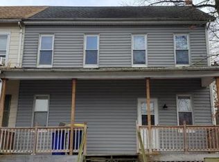 143 S 2nd St, Mount Wolf, PA 17347