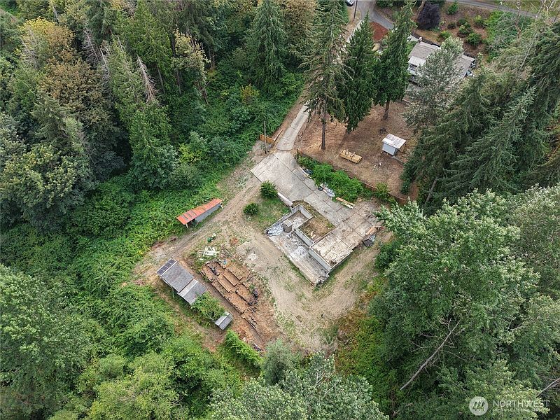 5th image of 321 68th Avenue E