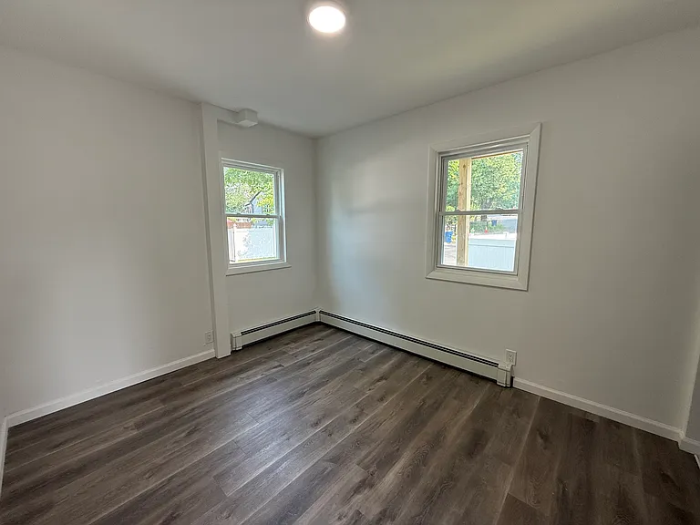 121 Hillview Ave #2 — Photo 12