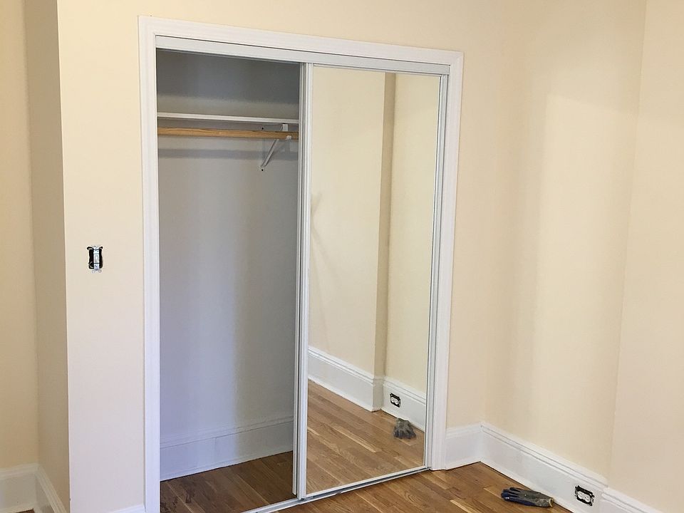 1st image of 2425 Steinway St APT 2