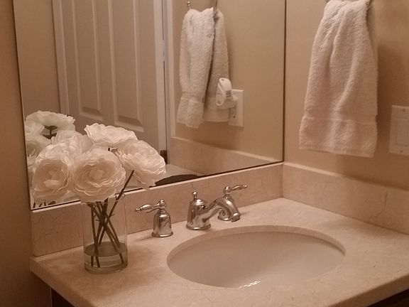 5th image of 1134 Medan Ct N