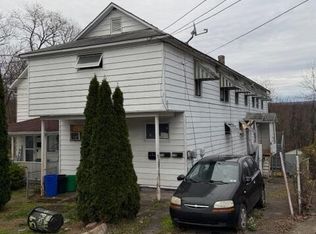 22 E Broadway St, Larksville, PA