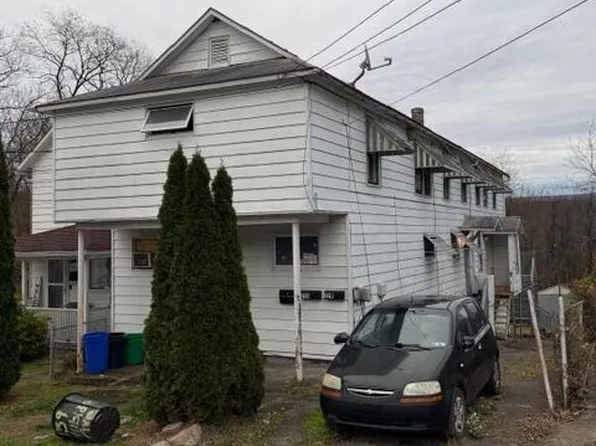 22 E Broadway St, Larksville, PA 18651