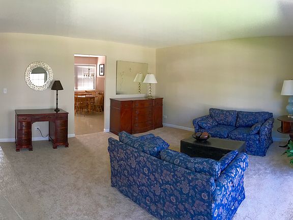 5th image of 15047 Huntington Ct
