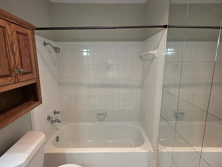 518 Green Mountain Dr #16 — Photo 15