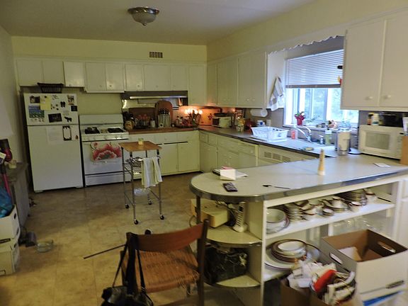 3rd image of 48 McKeel Ave #2365