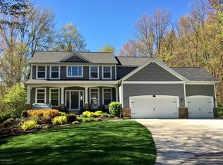 18082 Hammond Bay St, Spring lake, MI 49456