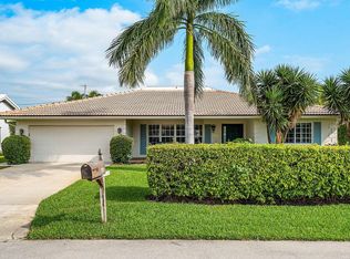 899 Barcelona Dr, Boca Raton, FL 33432