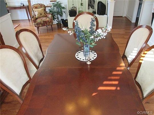 3rd image of 7665 Leyland Cypress Ln