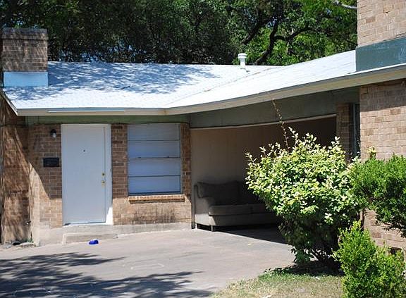 4th image of 400 John Nance Garner Cir