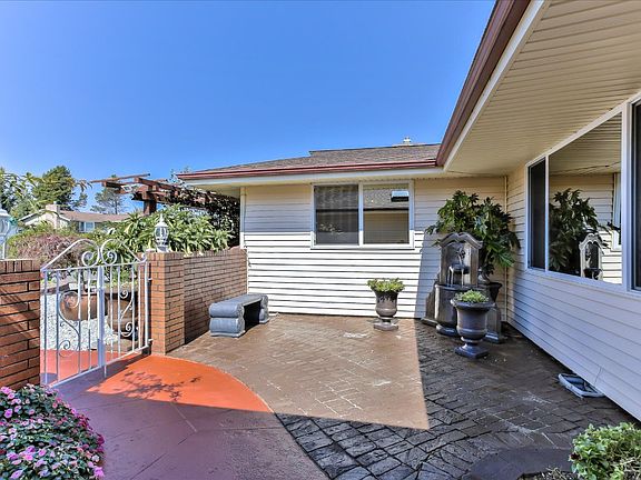 5th image of 1531 S Meyers St