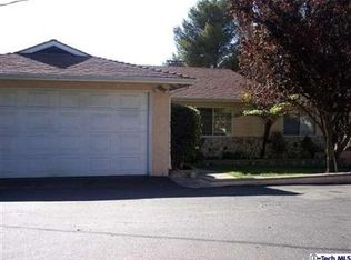 10851 Mountair Ave, Tujunga, CA 91042