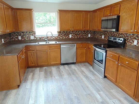 4th image of 2538 Camel Ct