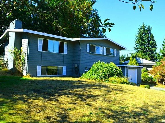 2nd image of 1023 160th Ave SE
