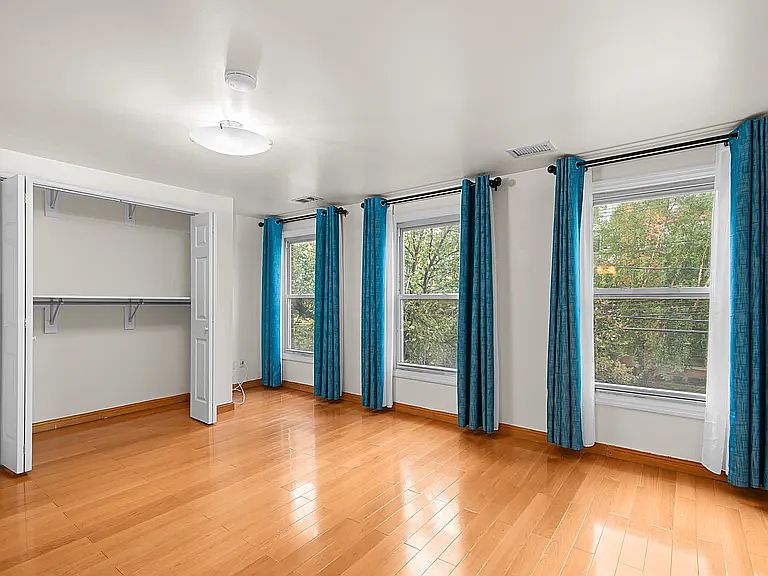1st image of 46-09 28th Ave #1C