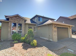 11600 Filbert Dr, Oregon City, OR 97045