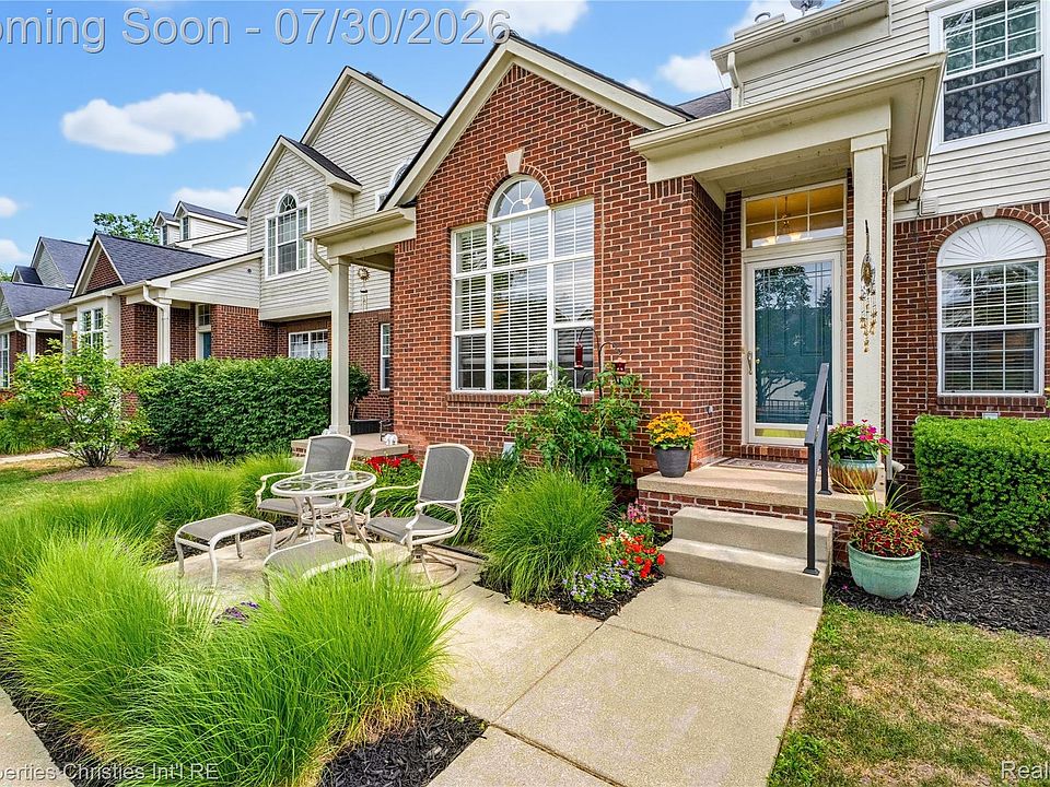 1st image of 35104 Emma Cir