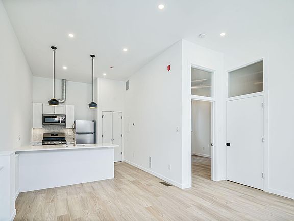 3rd image of 1905 E Dauphin St APT 1F