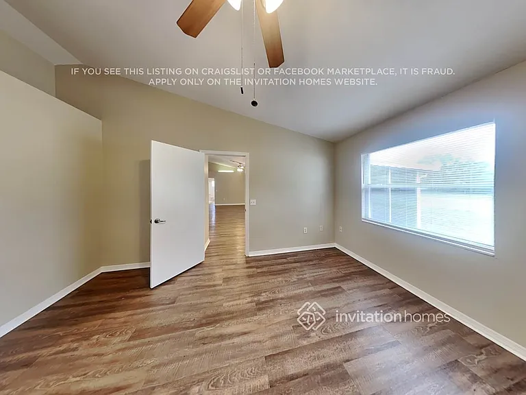 7925 Kaitlin Cir — Photo 8