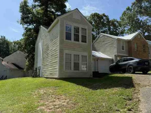 20 Somerset Pkwy, Daleville, AL 36322