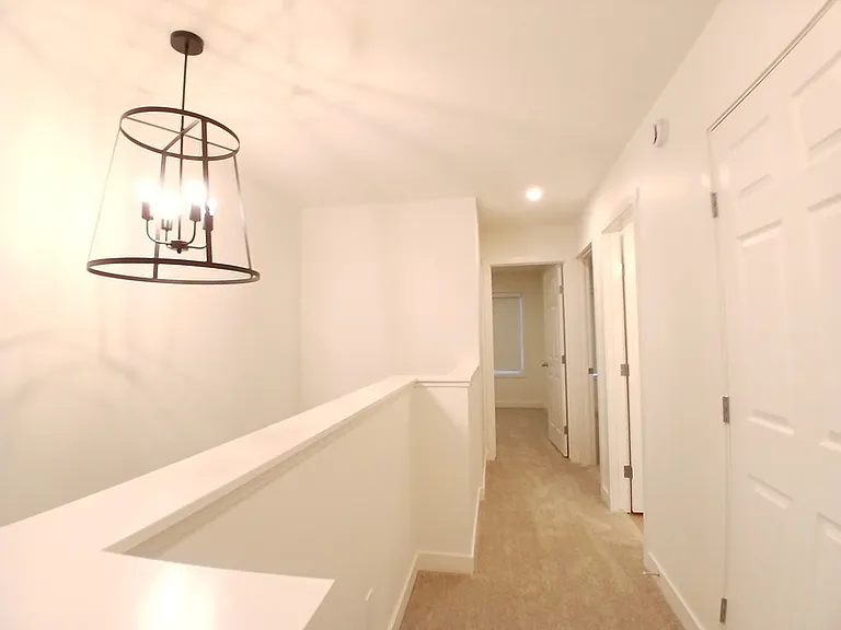 6351 King Wynd SW #UPPER — Photo 9