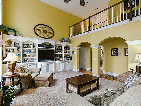 4th image of 9695 Nesbit Lakes Dr