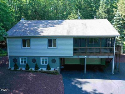 563 Hemlock Farms Rd, Hawley, PA, 18428