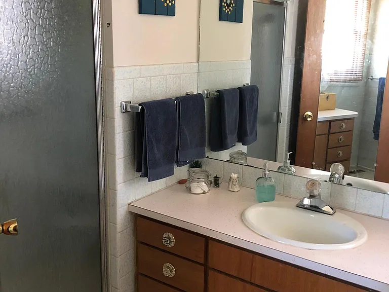 618 E Myrtle St #B — Photo 1