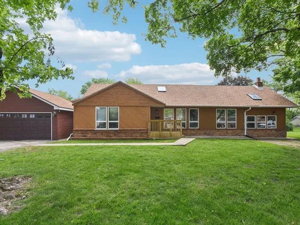 11647 S Tripp Ave, Alsip, IL 60803