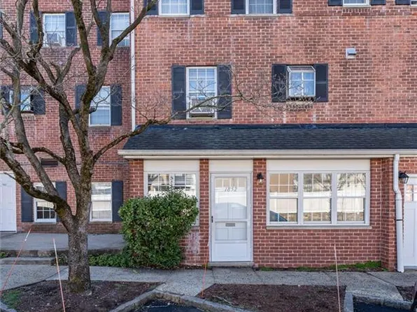 1852 Summer Street #1852, Stamford, CT 06905