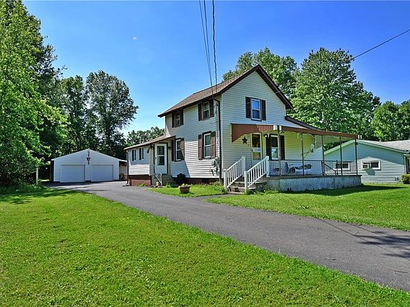 2nd image of 2047 Wilson Ave NE