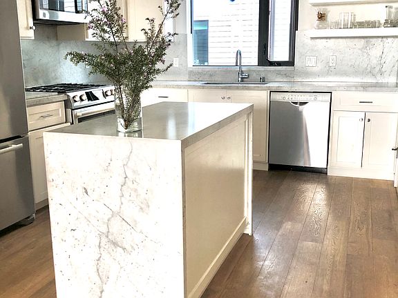 Gourmet Kitchen with high end appliances.