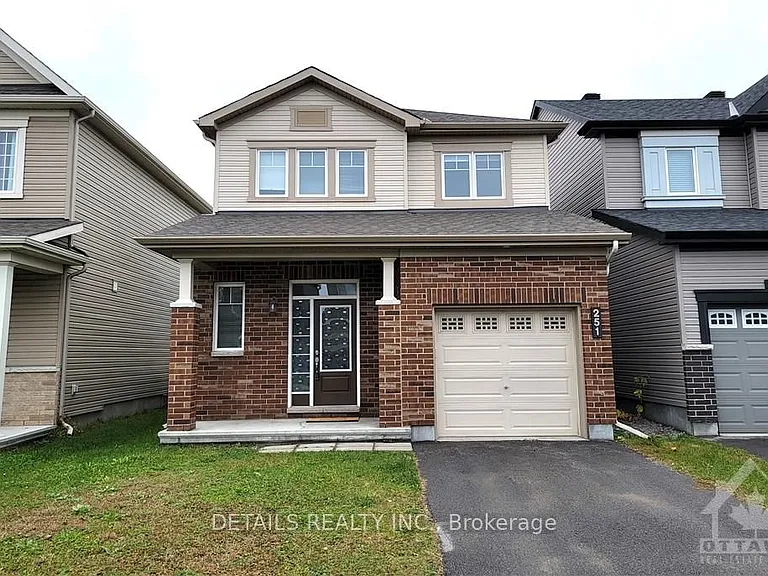 251 Saddleback Cres — Photo 1