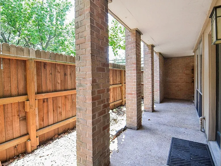4635 Wild Indigo St #498 — Photo 28