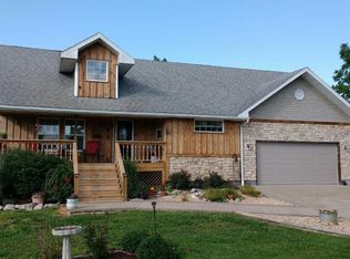 200 Ridgewood, Ozark, MO 65721