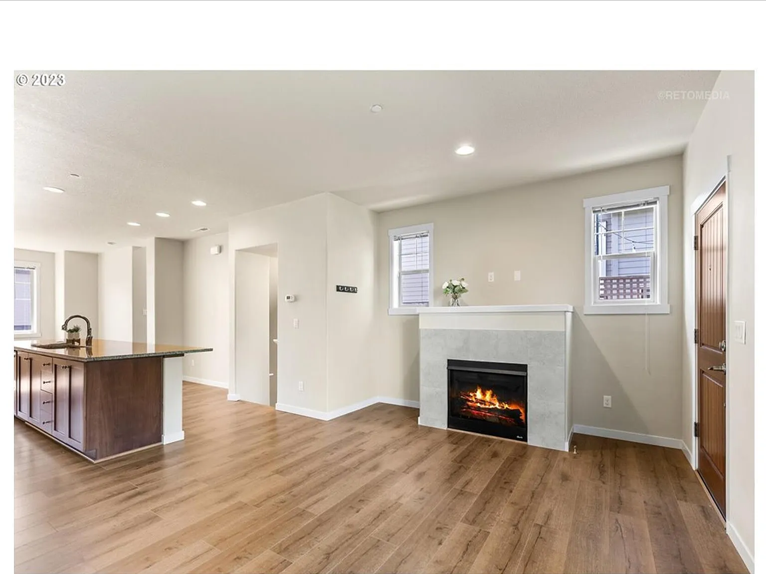 2 bed, 2.5 bath, 1563 sqft, $2,575 — Photo 3