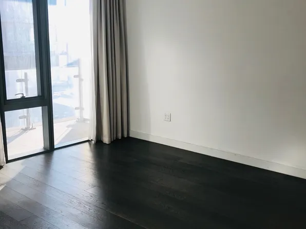 131-03 40th Road image 5 of 29