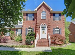 1205 Dogwood Ln, Archdale, NC 27263
