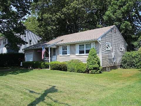 2nd image of 13 Dollard Dr