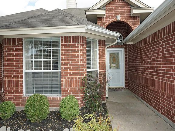 2nd image of 3525 N Juliet Ln