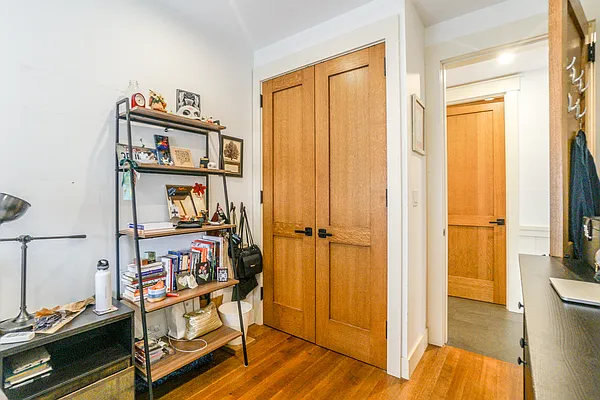 Rented by Bond New York | media 23