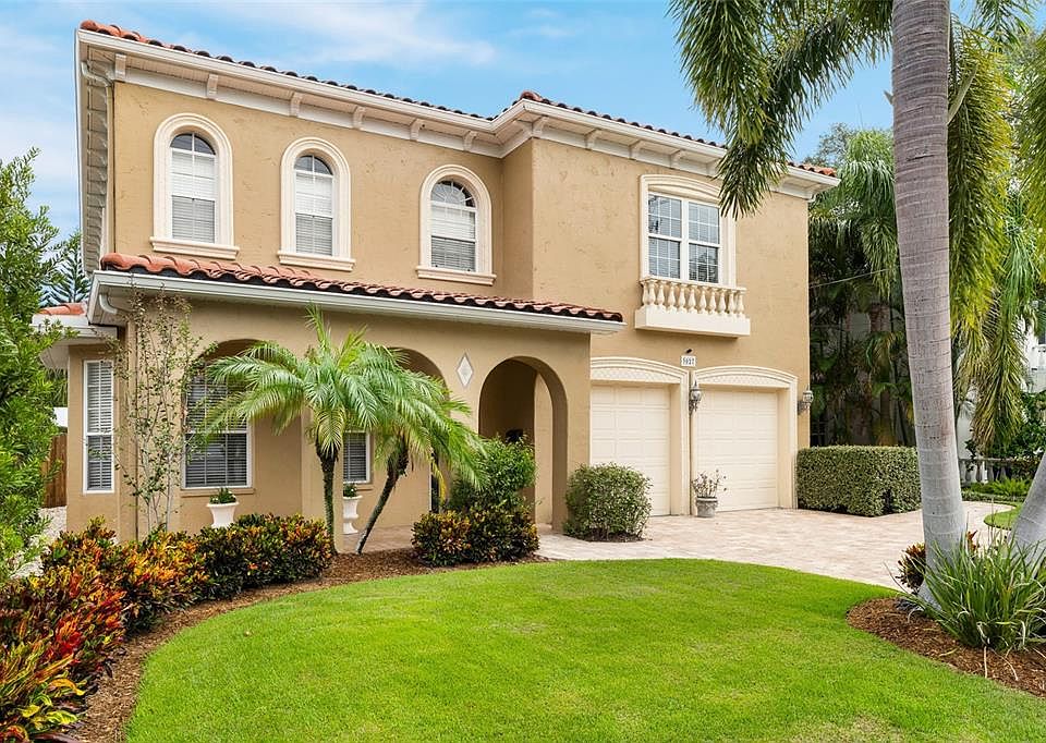 1st image of 3027 W LAWN AVENUE