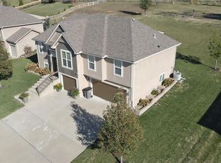 13425 N Bedford Falls Rd, Platte City, MO 64079