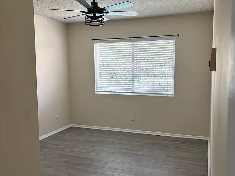 555 S La Veta Park Cir #238 — Photo 17