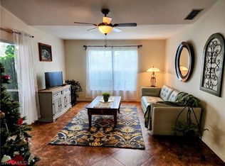 9350 Pineapple Rd, Fort Myers, FL 33967