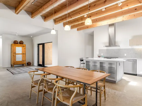 51 Spur Ranch Rd, Lamy, NM 87540