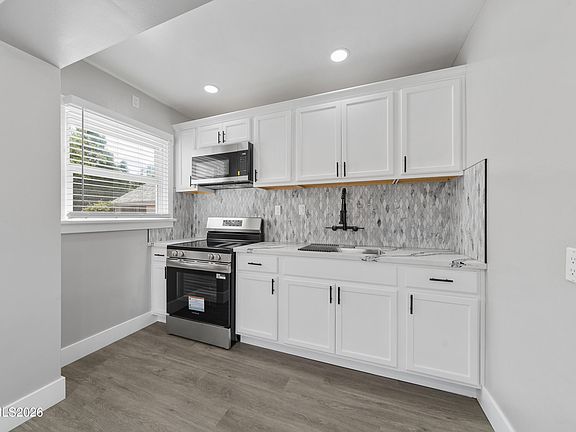 2nd image of 26 Kohlepp Ave