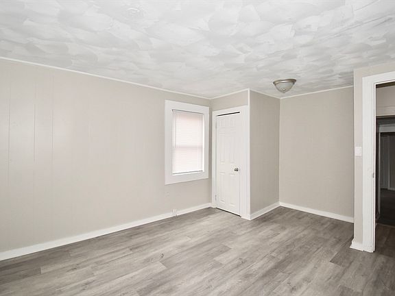 3rd image of 74 Cherry St