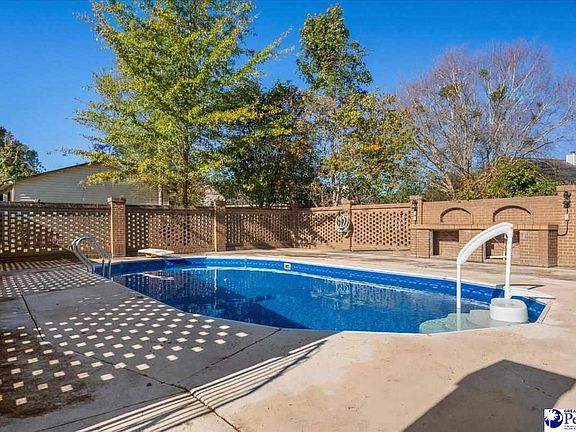 4th image of 2323 Yancey Dr