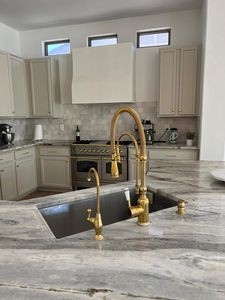 8899 N Veridian Dr, Tucson, AZ, 85743